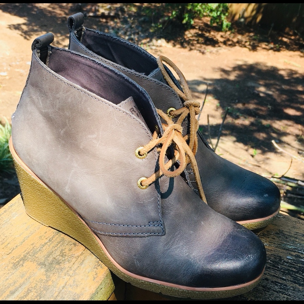 Sperry Top Sider Women’s Graphite Harlow Boots 8.5